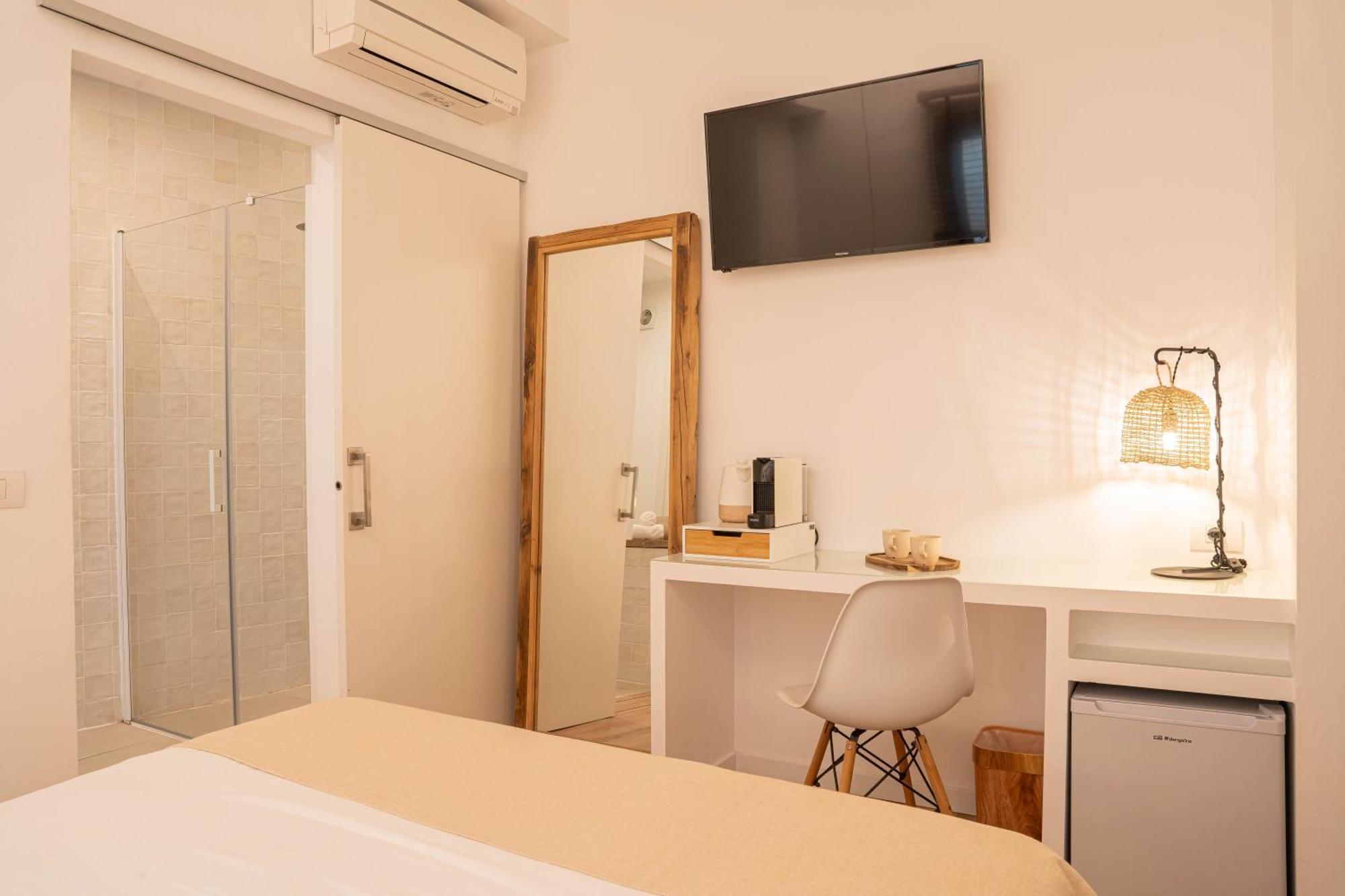 Hotel Los 5 Sentidos Ciutadella  Luaran gambar